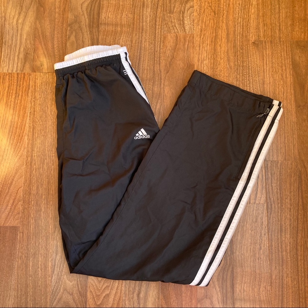 Women’s adidas pants